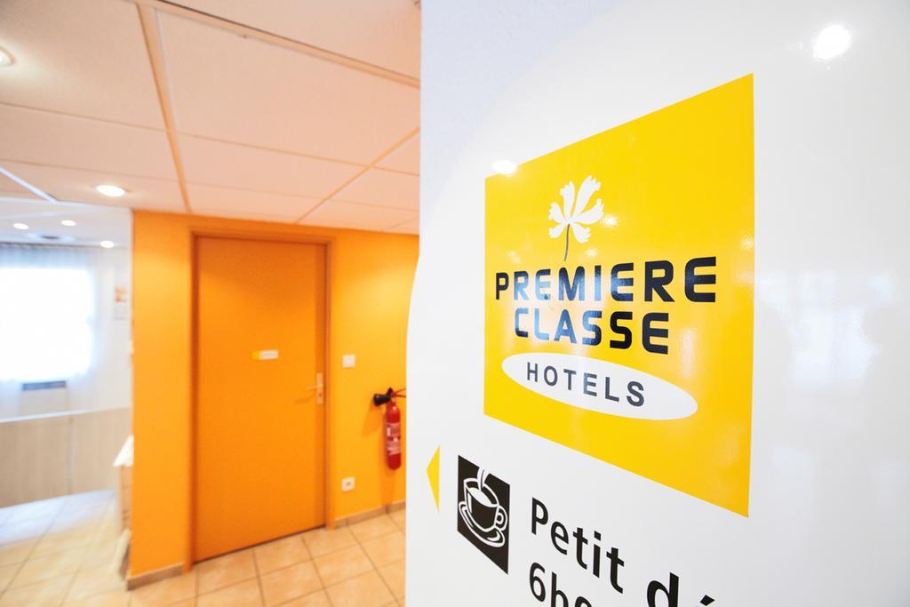 Premiere Classe Paris Ouest - Pont De Suresnes Exterior foto