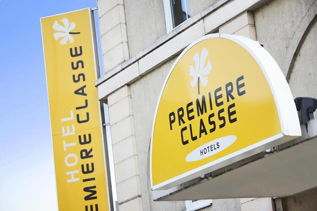 Premiere Classe Paris Ouest - Pont De Suresnes Exterior foto