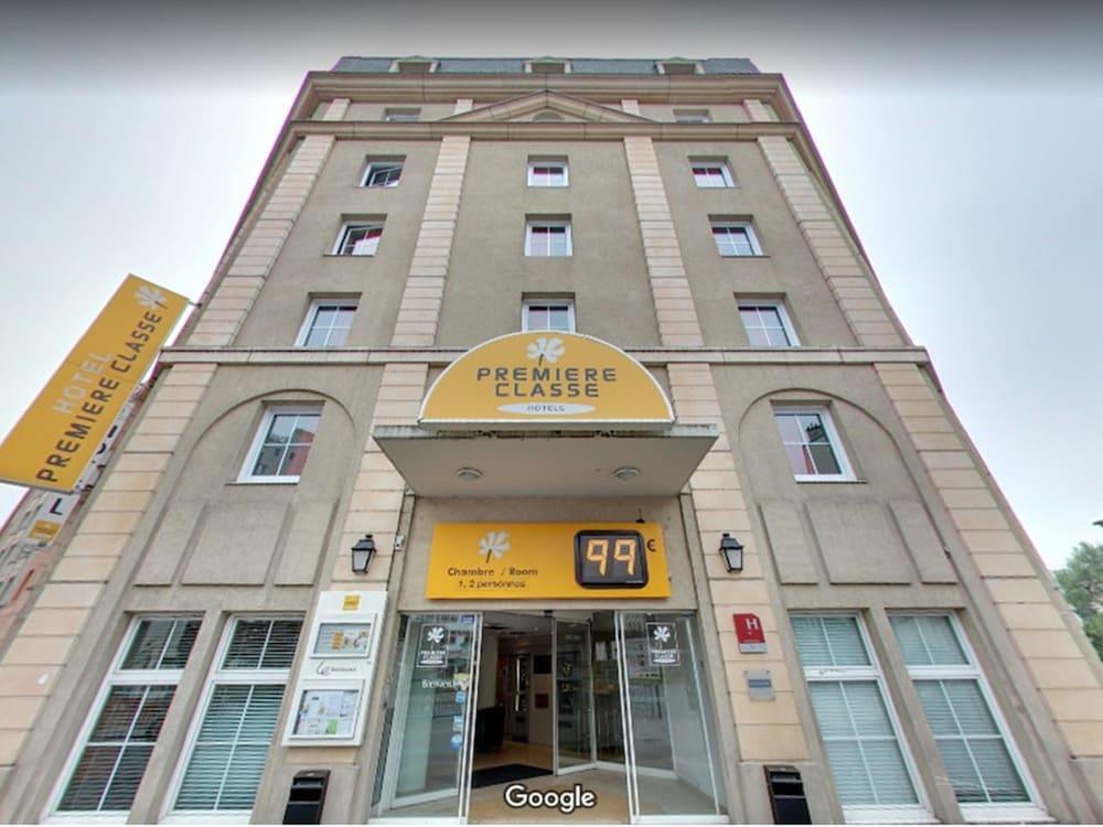 Premiere Classe Paris Ouest - Pont De Suresnes Exterior foto